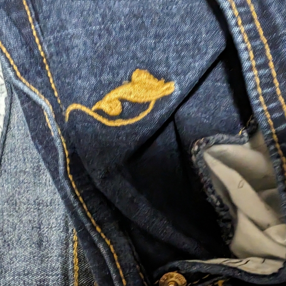 PLUS SIZE 22 Baby Phat capris - Picture 4 of 9